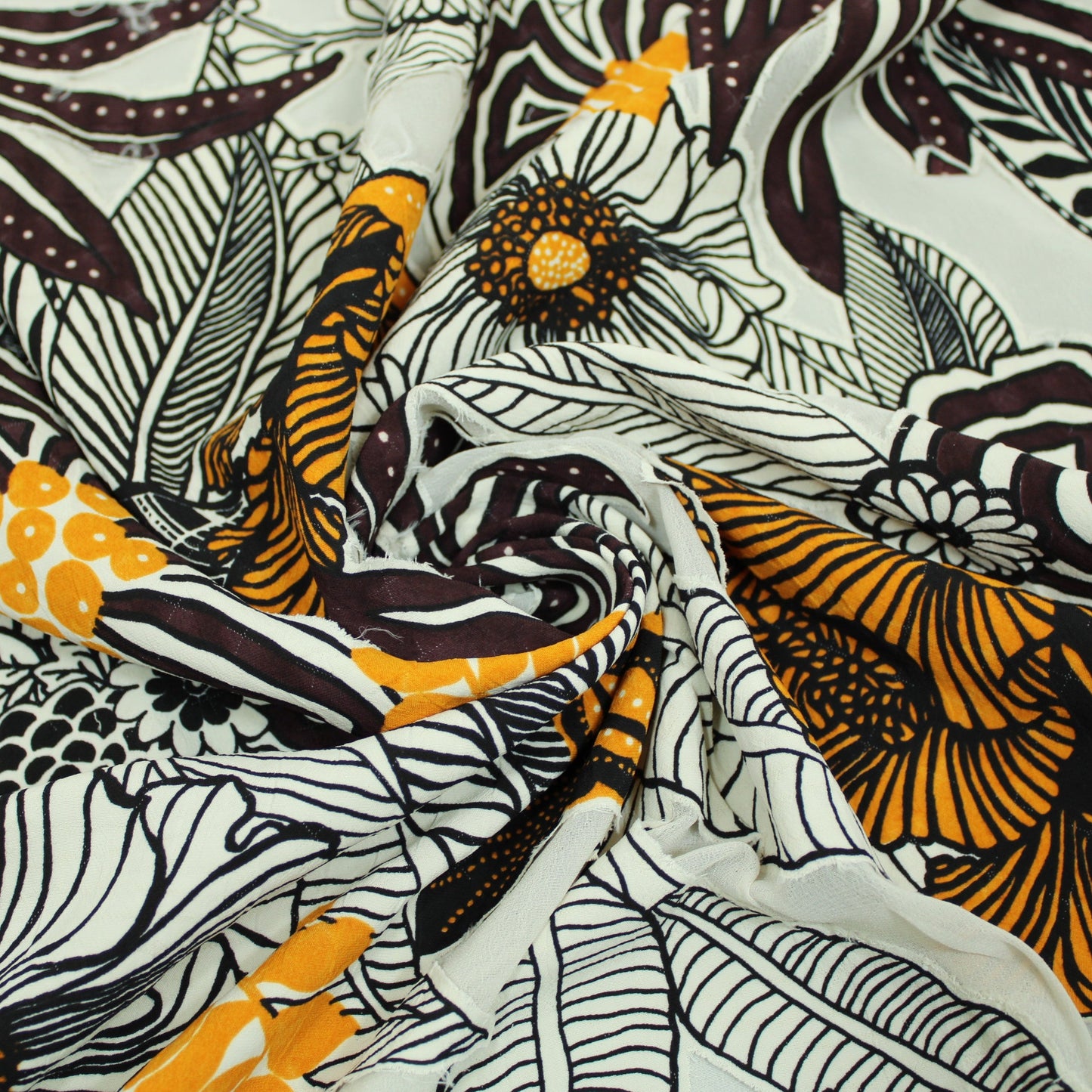 Tissu crêpe viscose dévoré - imprimé grosses fleurs - photo 1/6 | So Tissus