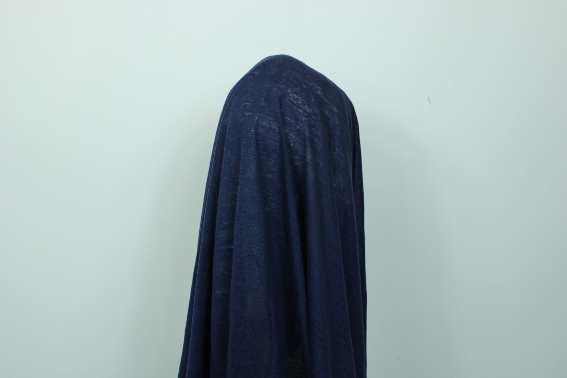 Tissu jersey de lin - bleu marine - photo 3/4 | So Tissus