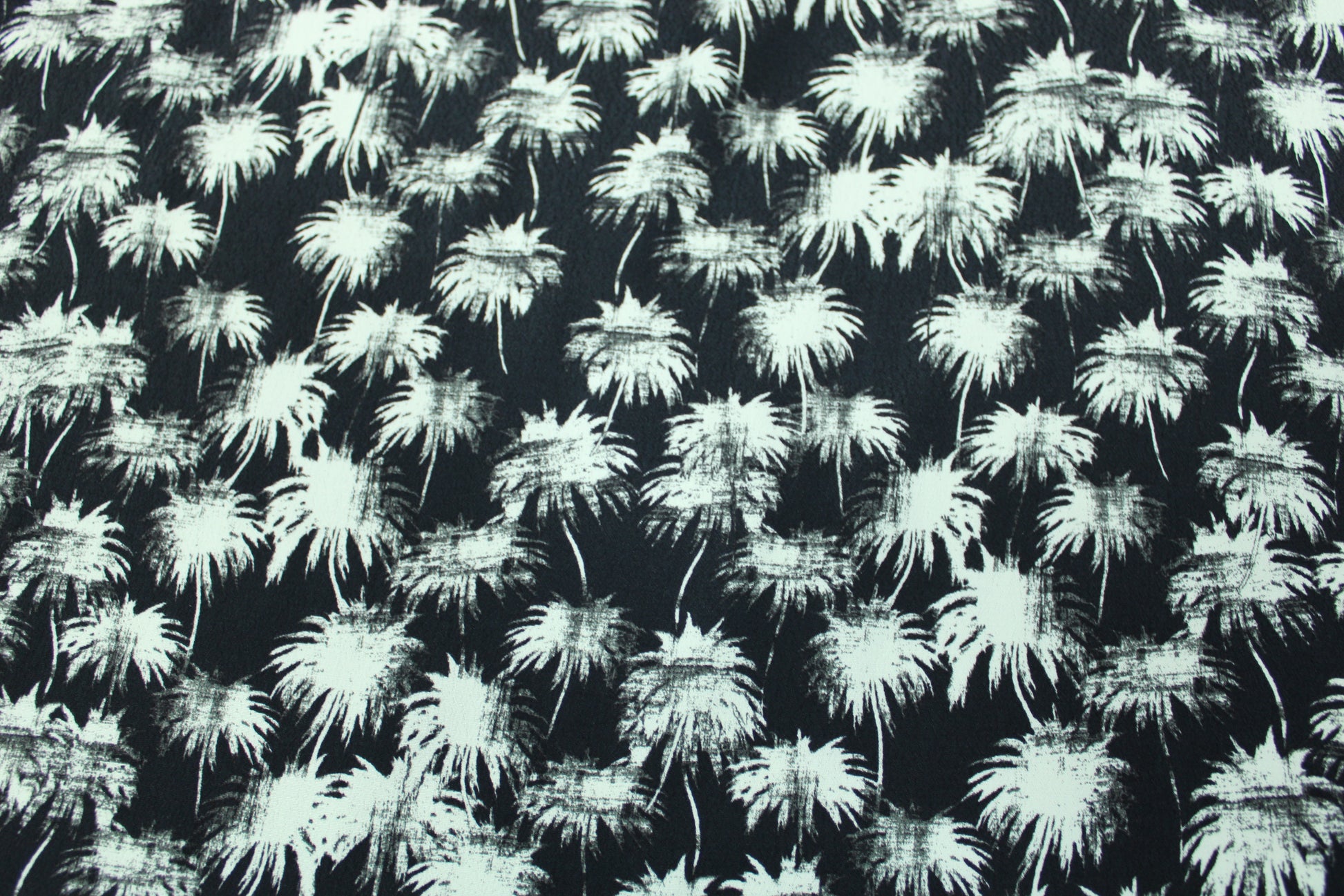 Tissu crêpe viscose - imprimé palmiers - photo 5/5 | So Tissus