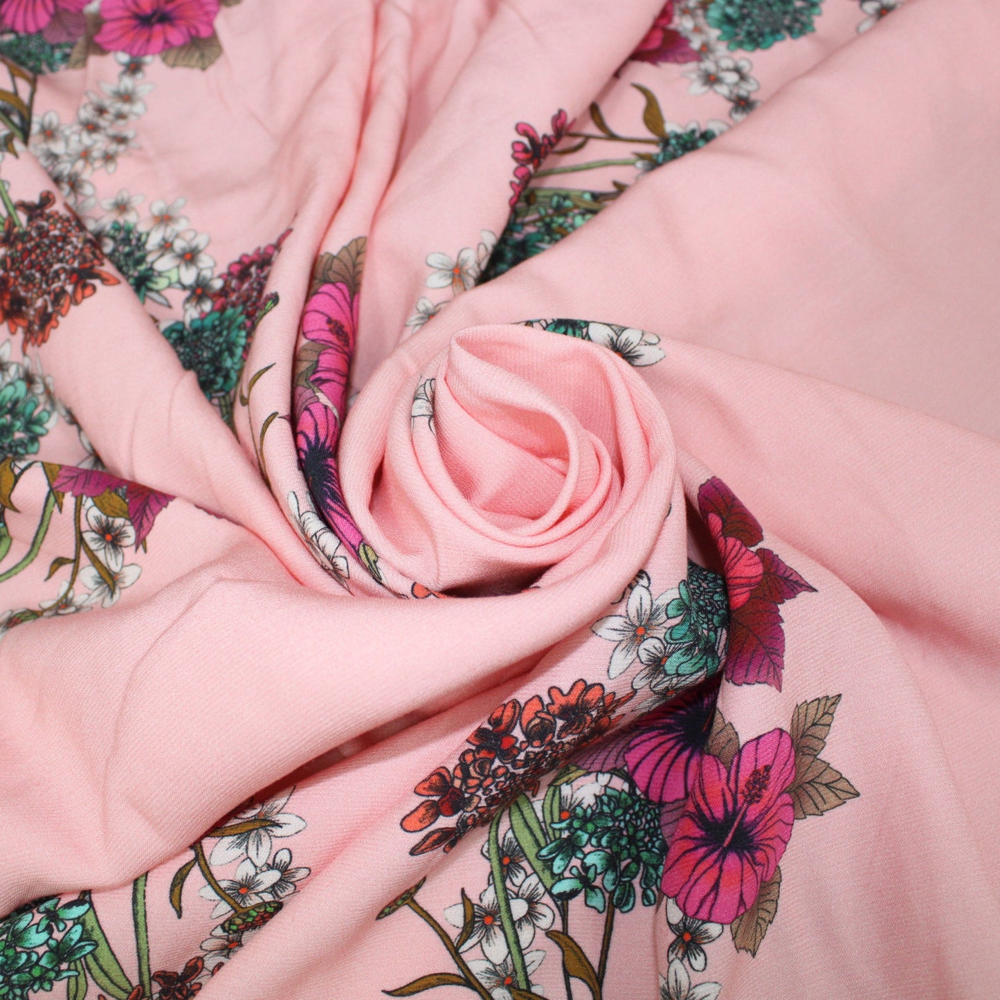 Tissu satin de viscose - imprimé fleuri - photo 1/5 | So Tissus