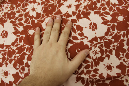 Tissu crêpon viscose - imprimé fleurs abstraites - ton terracotta - photo 4/5 | So Tissus