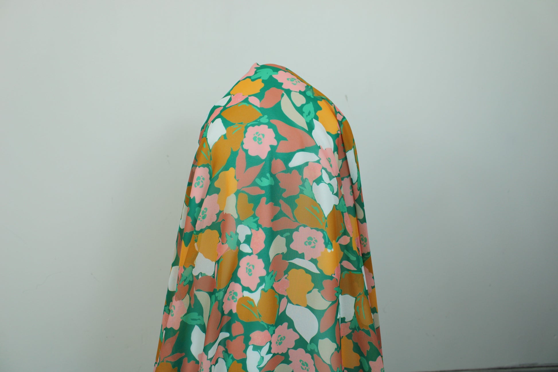Tissu crêpe georgette  - imprimé fleuri - photo 2/5 | So Tissus