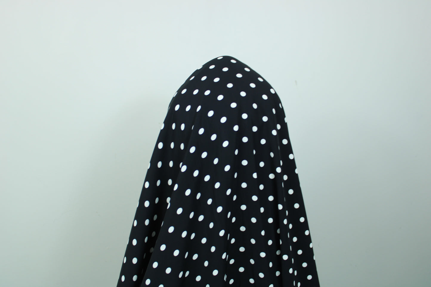 Tissu crêpe - imprimé à pois - noir et blanc - photo 3/5 | So Tissus