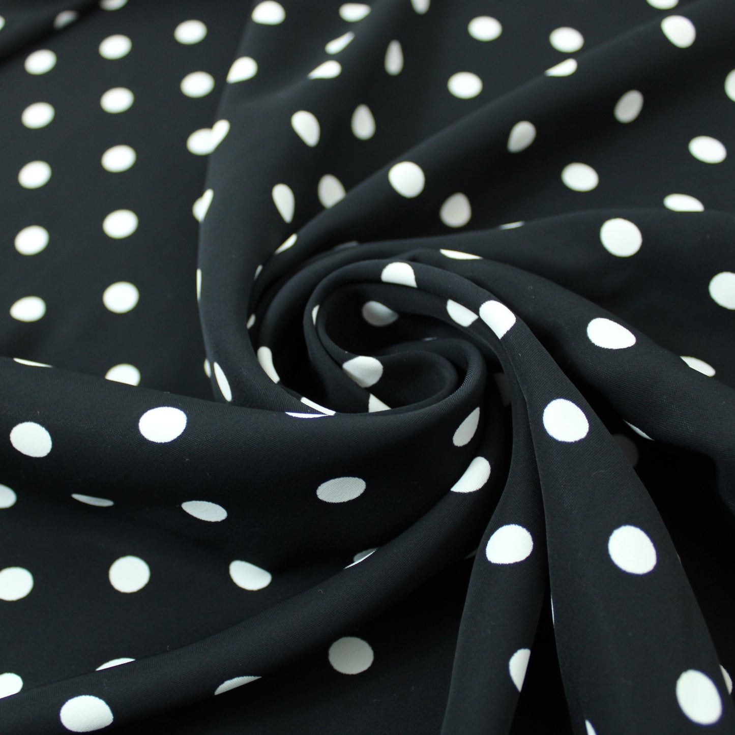 Tissu crêpe - imprimé à pois - noir et blanc - photo 1/5 | So Tissus