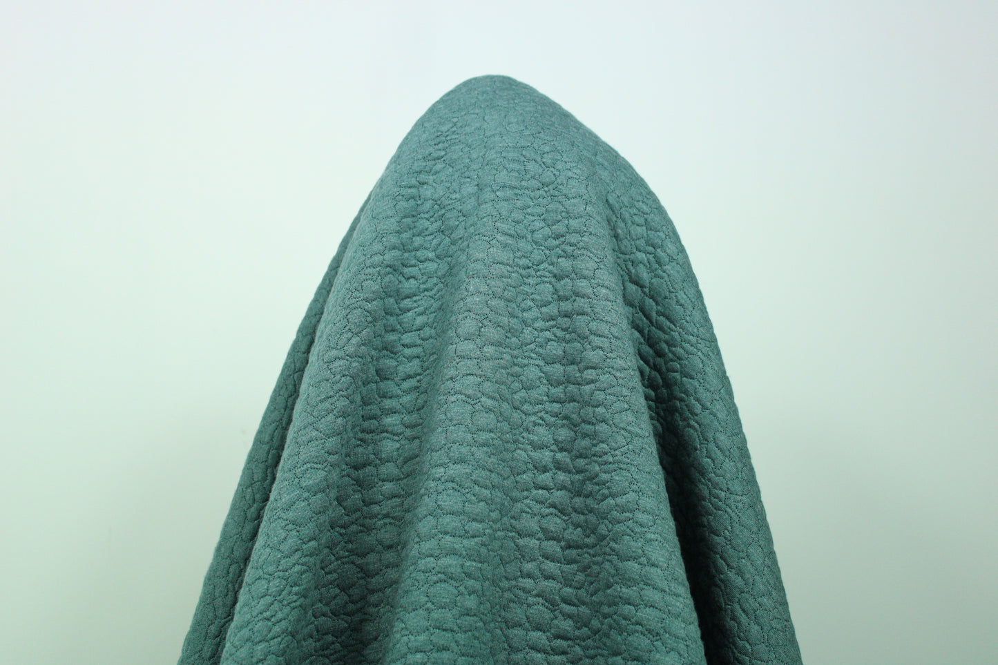 Tissu maille gaufré - vert sauge - photo 3/5 | So Tissus