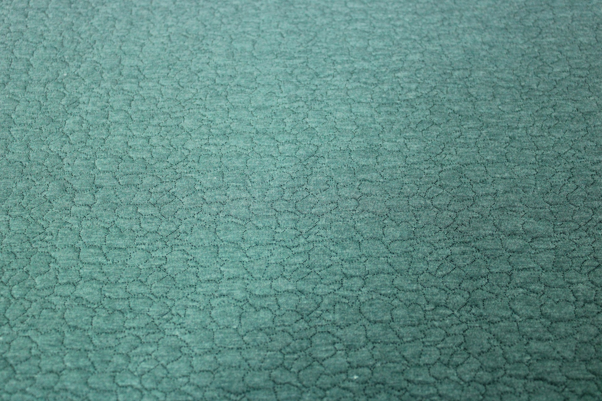 Tissu maille gaufré - vert sauge - photo 5/5 | So Tissus