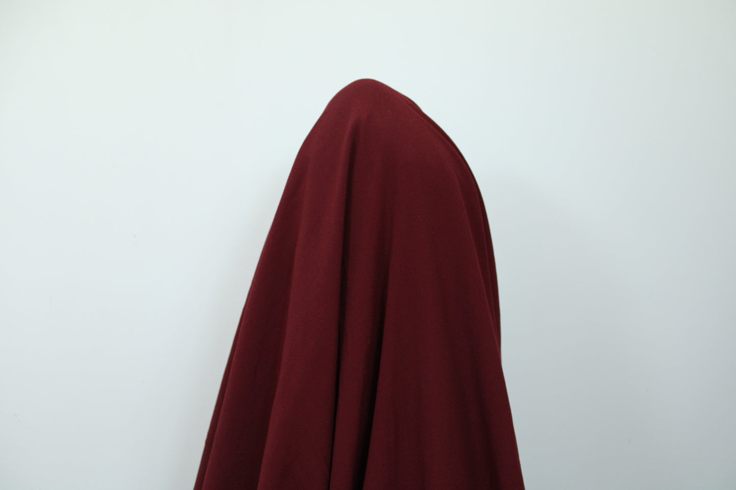 Tissu crêpe viscose - bordeaux - photo 3/3 | So Tissus