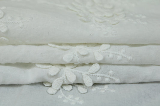 Tissu broderie anglaise - fleuri - blanc - photo 2/5 | So Tissus