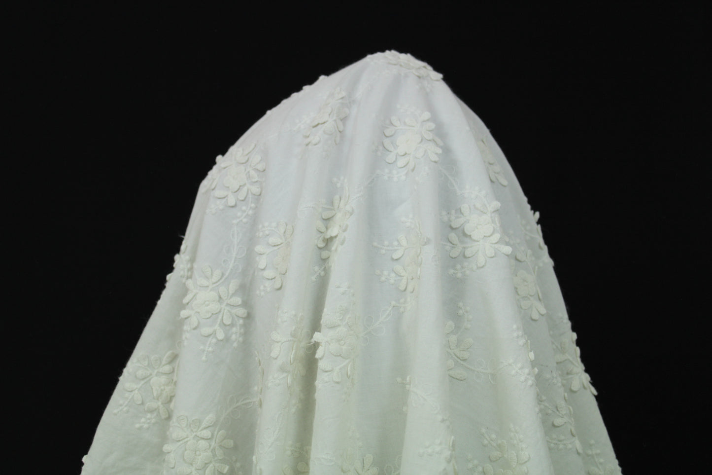 Tissu broderie anglaise - fleuri - blanc - photo 3/5 | So Tissus
