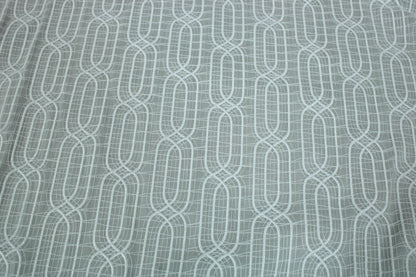 Tissu voile coton brodé - motif géométrique - blanc irisée - photo 5/6 | So Tissus