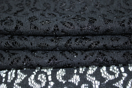 Tissu dentelle motif fleuri- noir - photo 2/5 | So Tissus