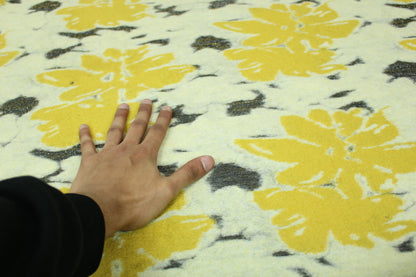 Tissu maille duveteuse - imprimé fleuri - ton jaune - photo 4/5 | So Tissus