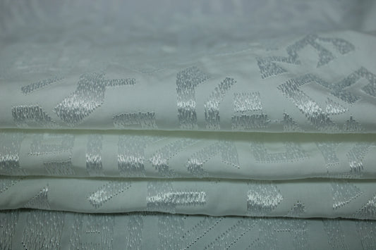 Tissu popeline de coton brodé - blanc - photo 2/5 | So Tissus