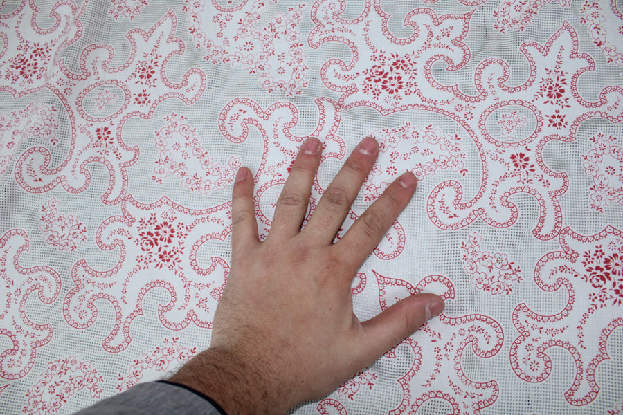 Tissu voile de soie et coton- imprimé arabesque - blanc et framboise