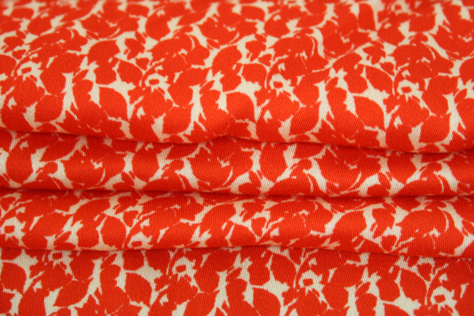 Tissu viscose - imprimé fleuri - ton orange - photo 2/5 | So Tissus