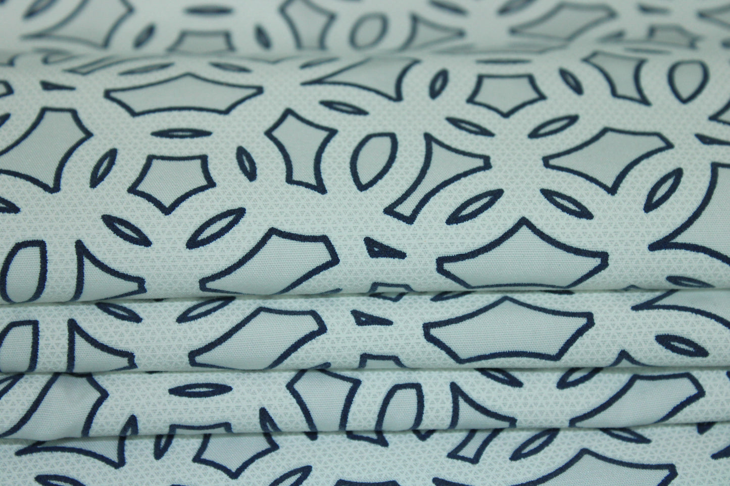 Tissu popeline de coton imprimé cercle - blanc et bleu - photo 2/5 | So Tissus