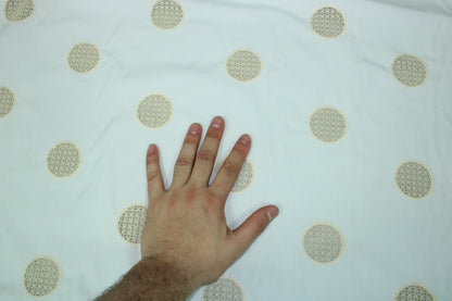 Tissu broderie anglaise - blanc et beige - photo 4/5 | So Tissus