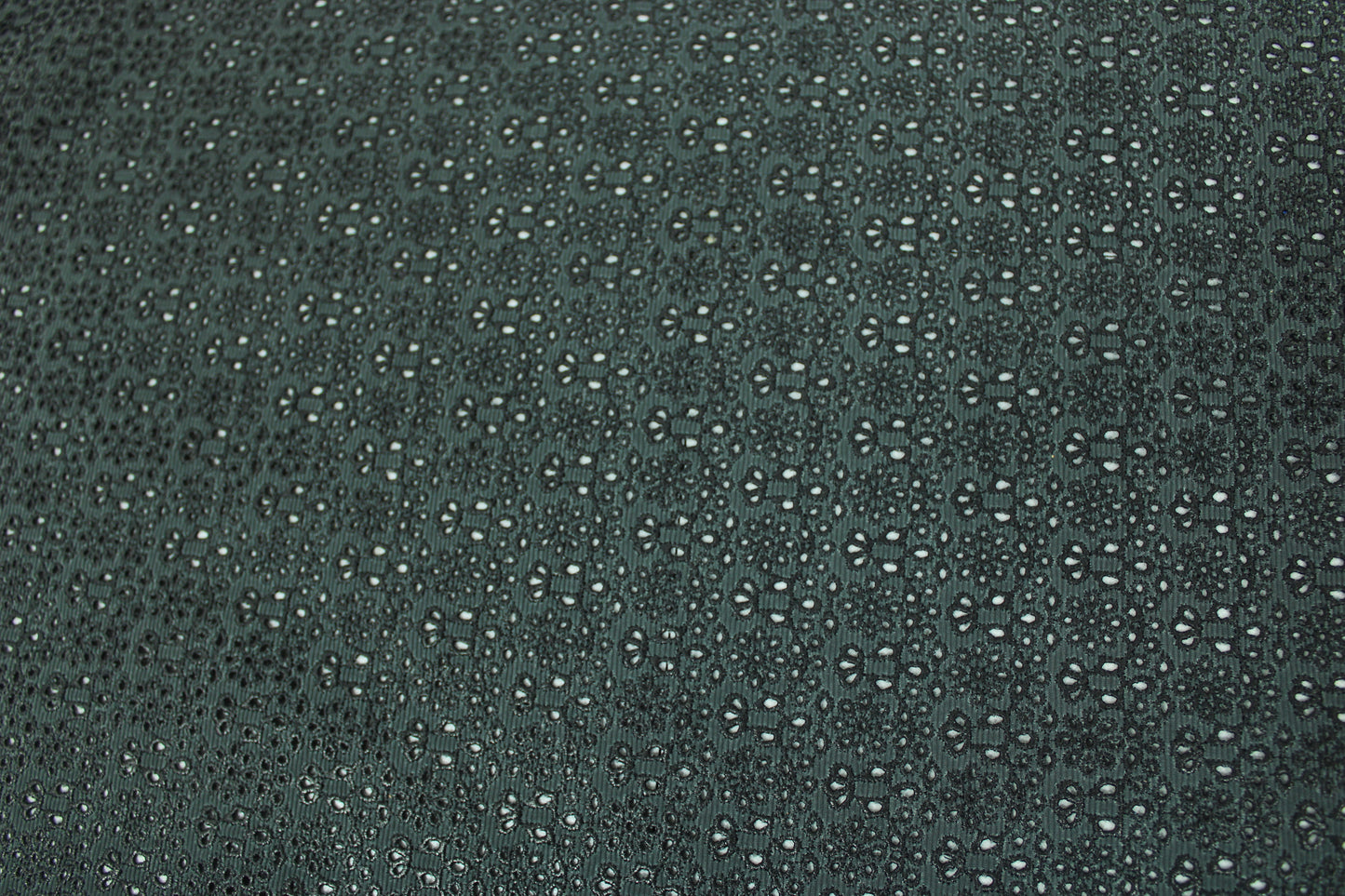 Tissu broderie anglaise épaisse - fleuri - noir - photo 5/5 | So Tissus