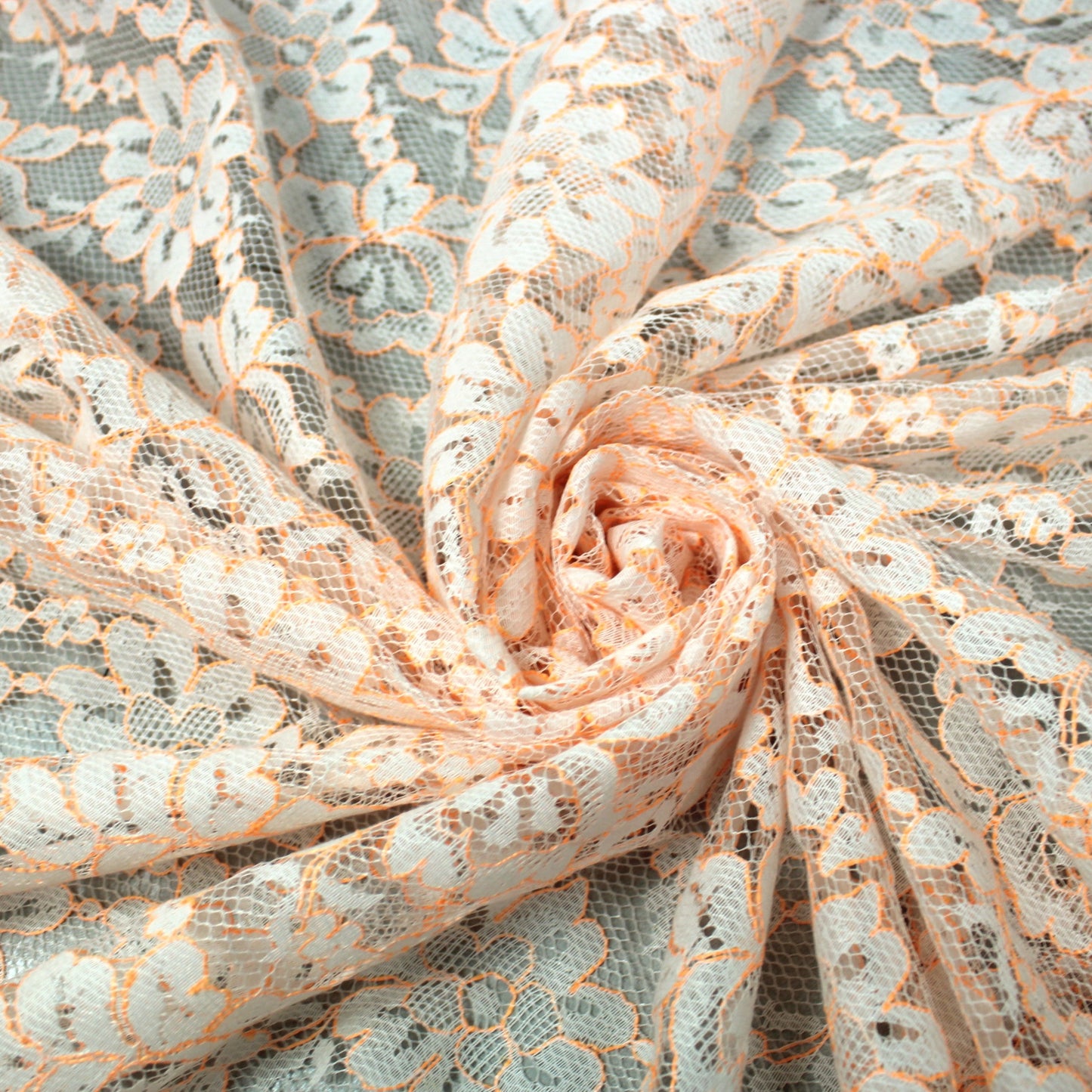 Tissu dentelle fleuri - blanche et orange fluo - photo 1/5 | So Tissus