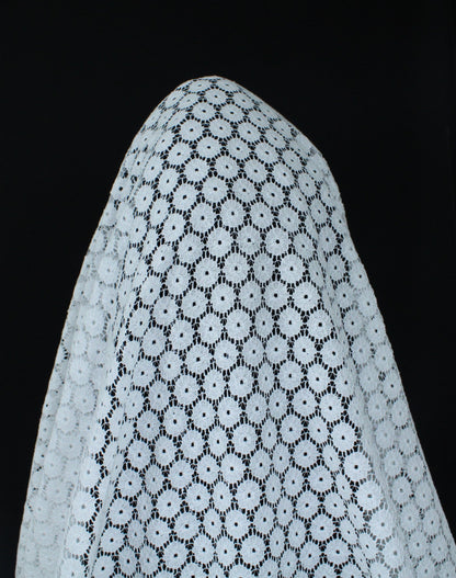 Tissu dentelle - motif circulaire - blanc - photo 3/5 | So Tissus