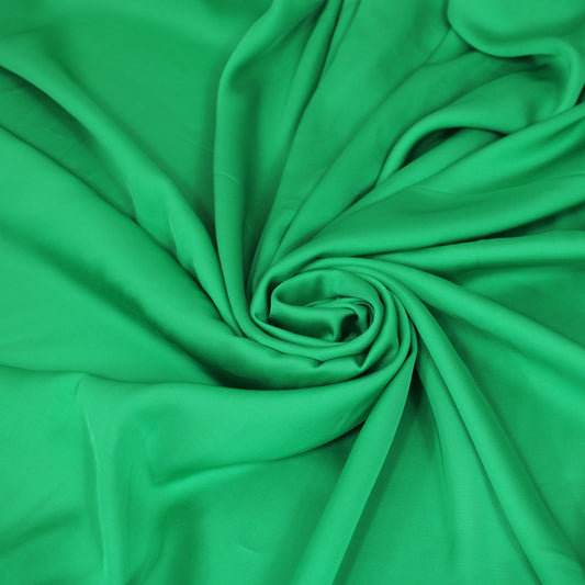 Tissu satin de viscose - vert pomme - photo 1/3 | So Tissus