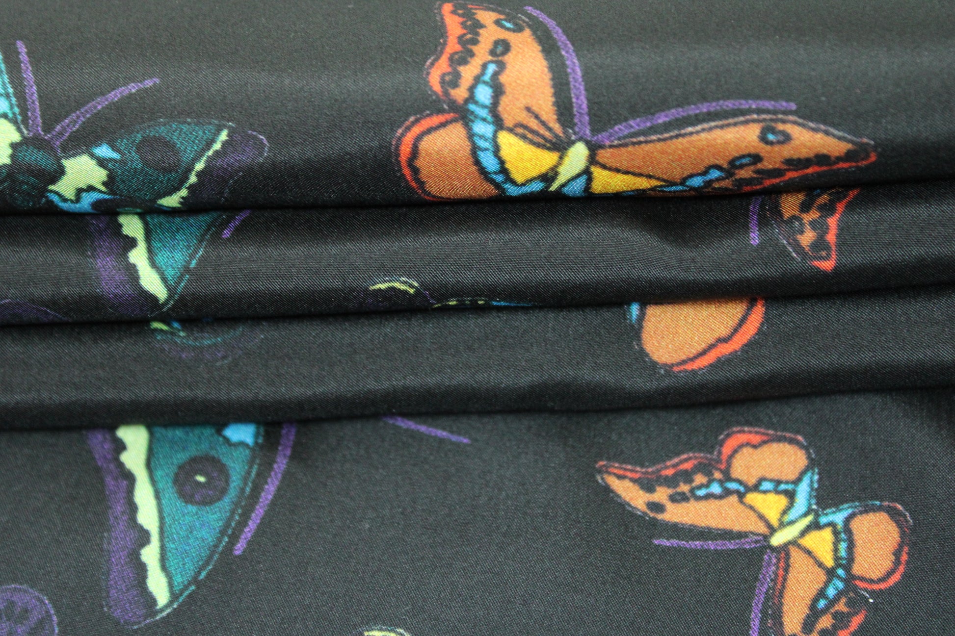 Tissu soie plume - imprimé papillons - photo 2/4 | So Tissus