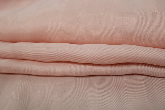 Tissu twill viscose - rose pâle - photo 2/3 | So Tissus
