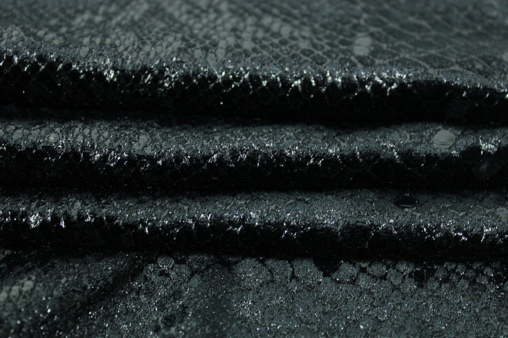 Tissu velours de soie irisé - imprimé reptile - photo 2/5 | So Tissus