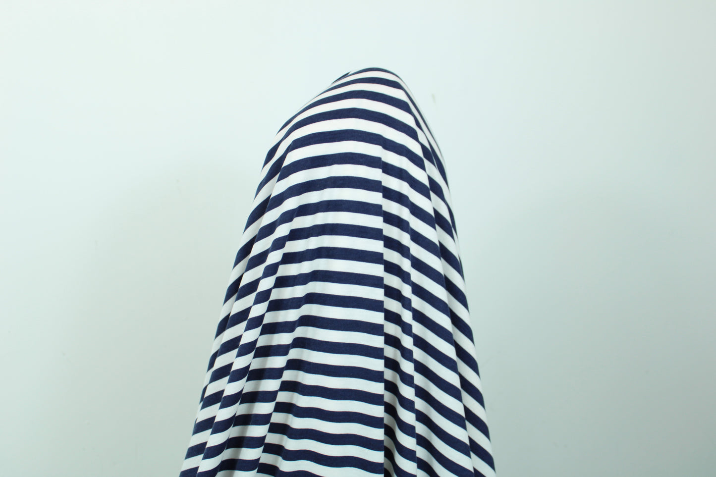 Tissu maille jersey - à rayures - bleu marine et blanc - photo 3/5 | So Tissus
