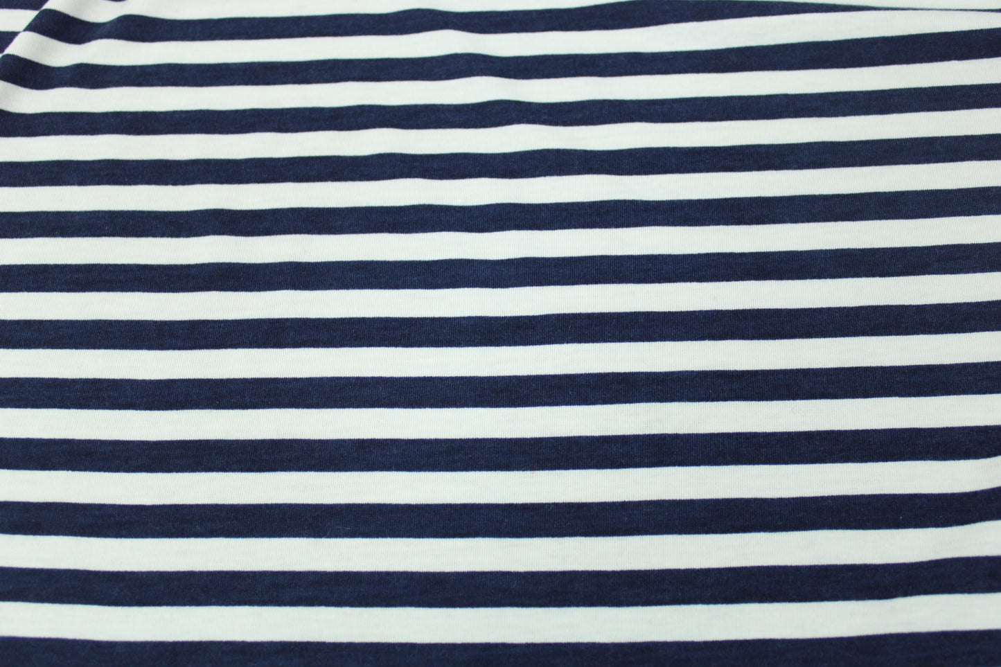 Tissu maille jersey - à rayures - bleu marine et blanc - photo 5/5 | So Tissus
