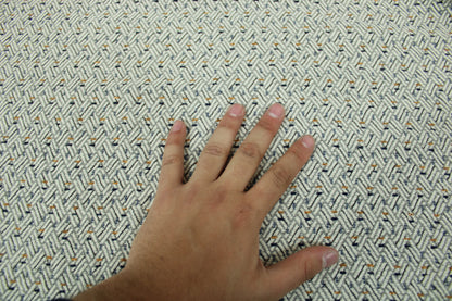 Tissu brocart - motif moucheté - ton écru - photo 4/5 | So Tissus