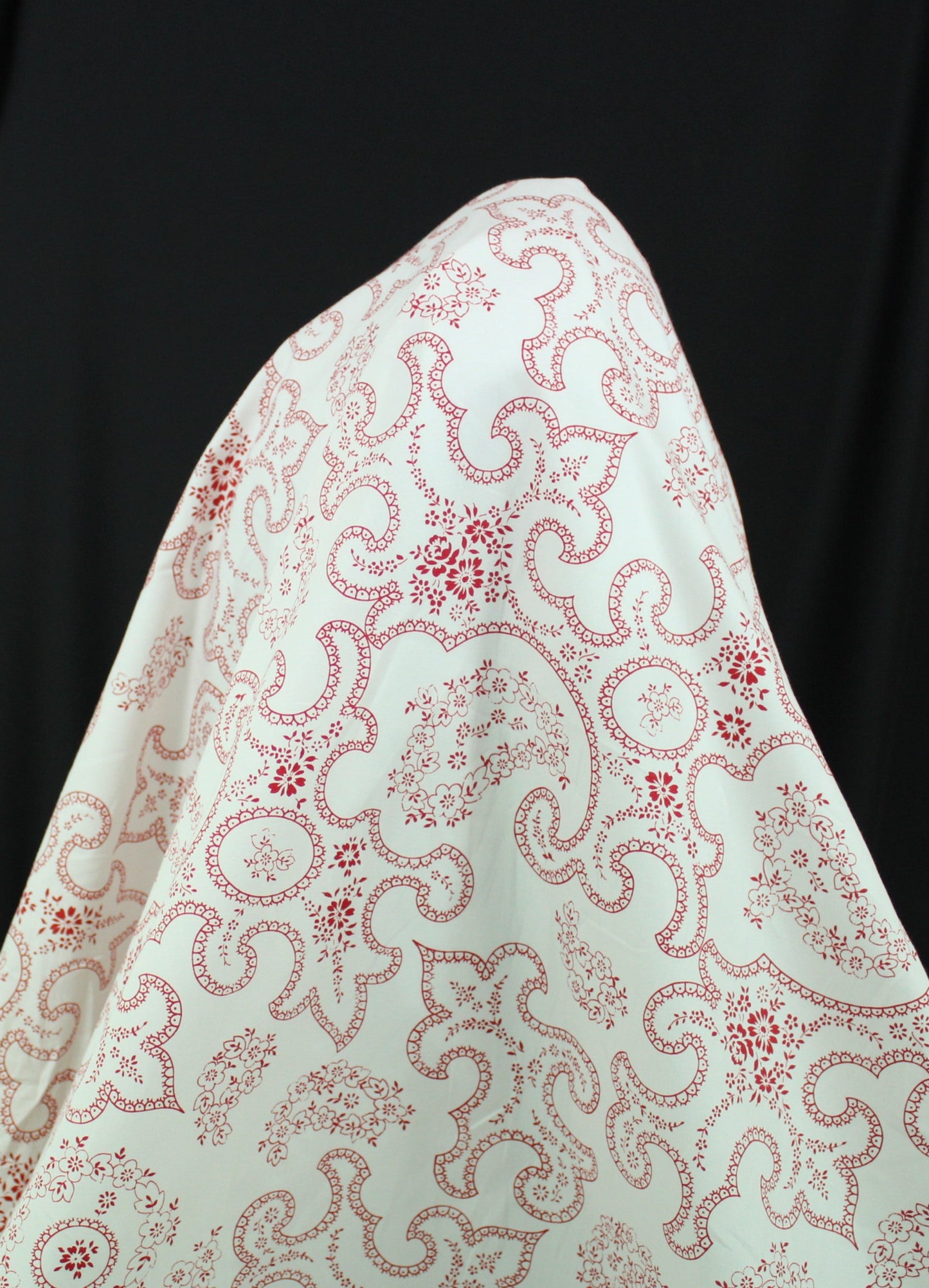 Tissu popeline coton - imprimé arabesque - blanc et framboise - photo 3/5 | So Tissus