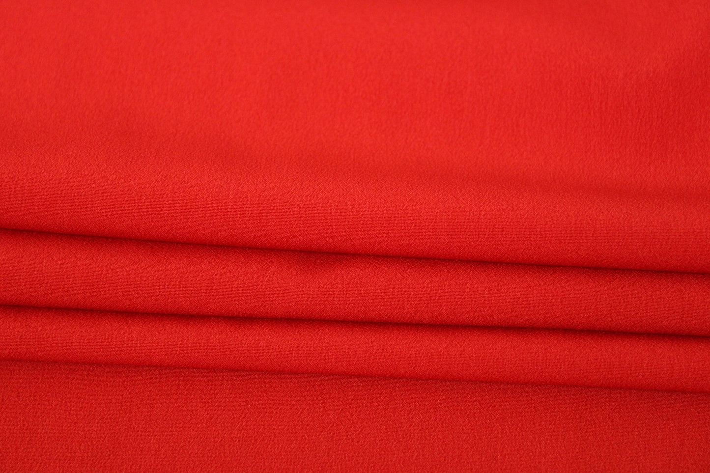 Tissu crêpe de chine - rouge - photo 2/3 | So Tissus