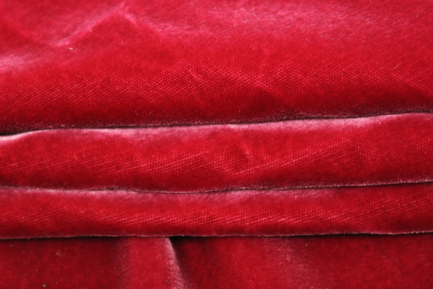 Tissu velours lisse - rose bonbon - photo 2/3 | So Tissus