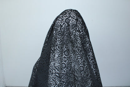 Tissu broderie anglaise au laser - noir - photo 3/5 | So Tissus