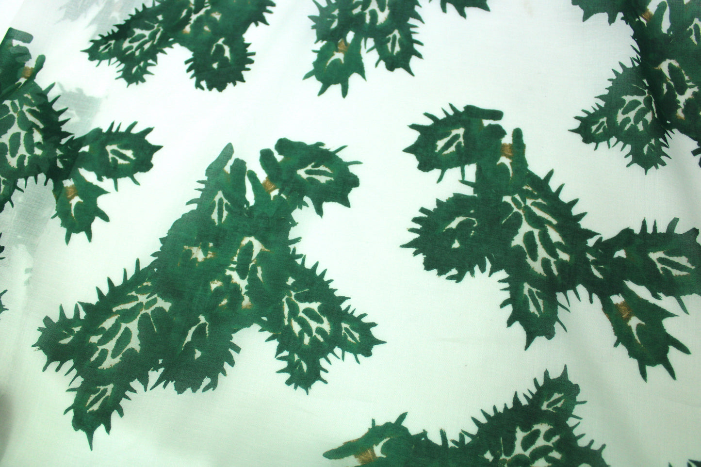 Tissu voile de coton - imprimé cactus abstrait - photo 4/5 | So Tissus