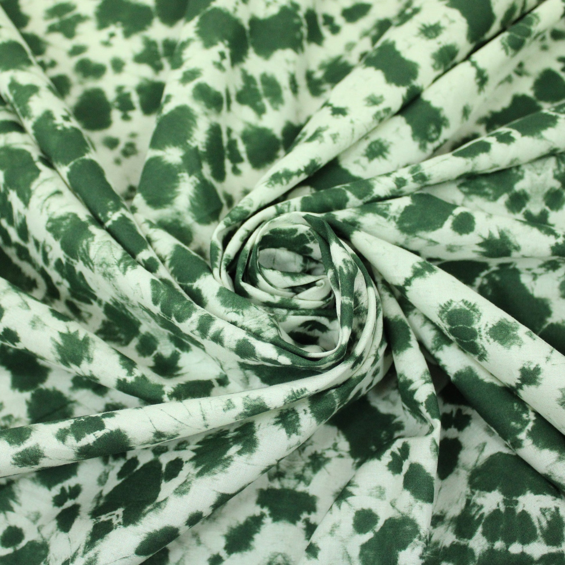 Tissu popeline coton - tie and dye - blanc et kaki - photo 1/5 | So Tissus
