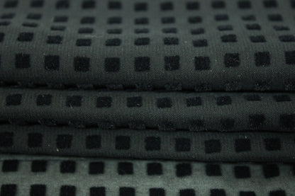 Tissu dévoré - motif géométrique - noir - photo 2/5 | So Tissus