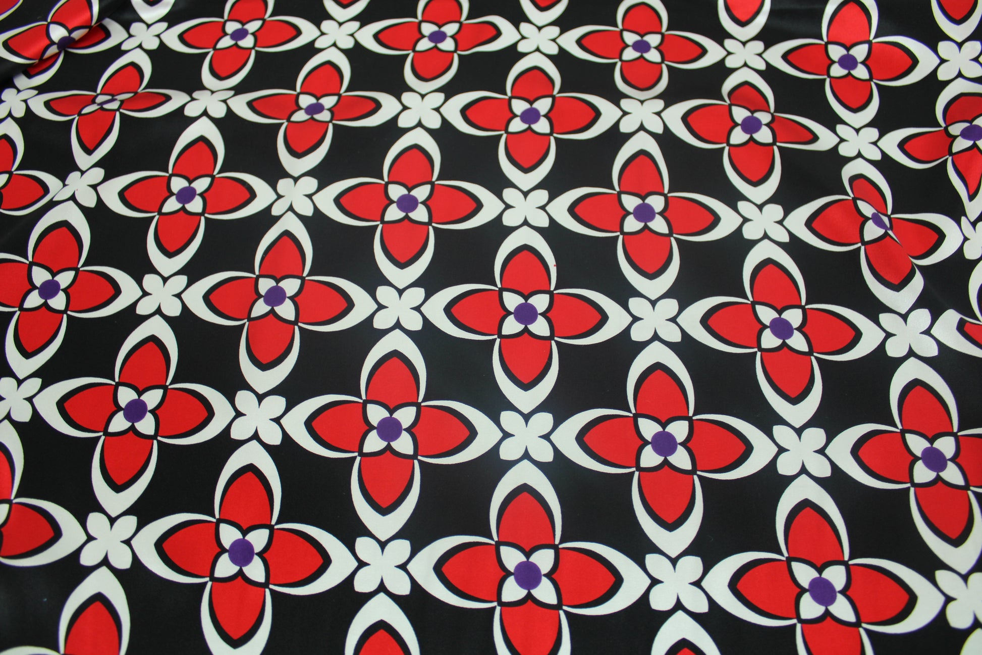 Tissu satin de soie 100% - imprimé fleur géométrique - photo 4/5 | So Tissus