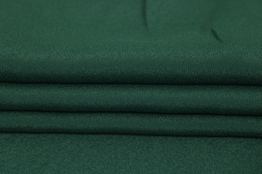 Tissu crêpe de chine - vert sapin - photo 2/3 | So Tissus