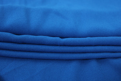 Tissu crêpe - bleu roi - photo 2/3 | So Tissus