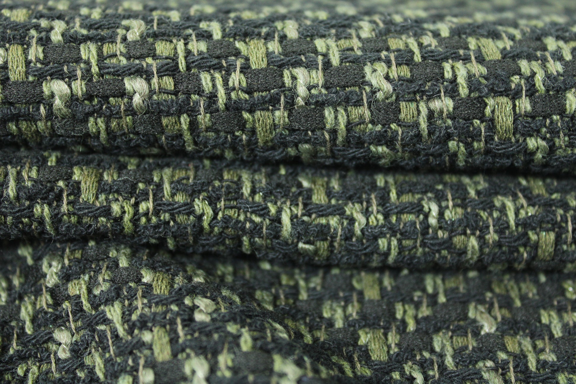 Tissu tweed coton - ton kaki et noir - photo 2/3 | So Tissus